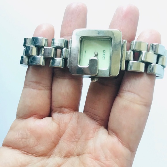 Gucci watch - Picture 7 of 8